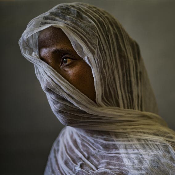 Photo exhibition WOMEN IN WAR by Lynsey Addario