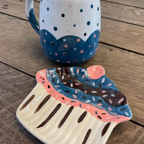 Creative ceramic painting workshop