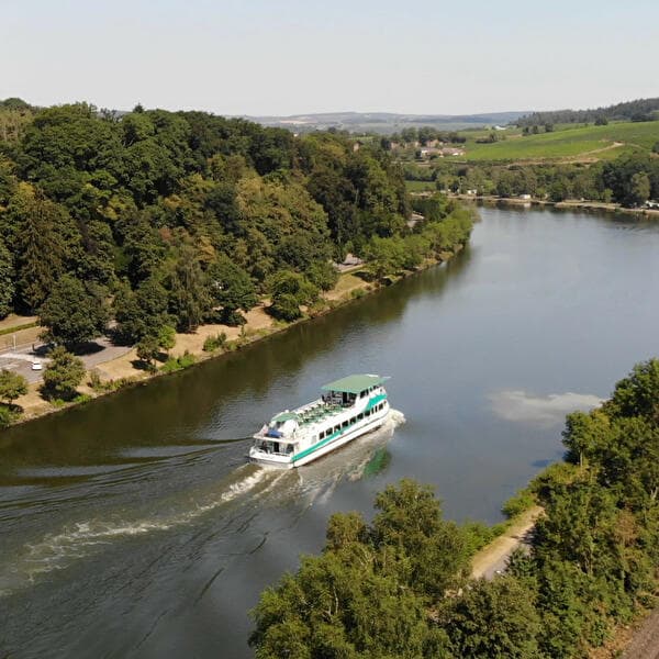 SundayVibes – Summer River Vibes