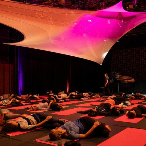 Yoga & Couperin