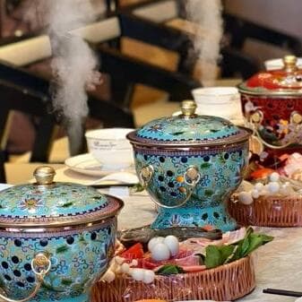 The Complete Chinese Hotpot Experience