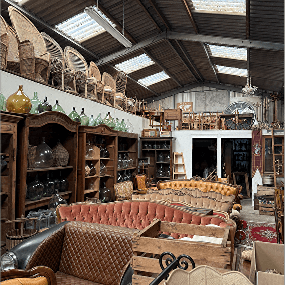 Kévin la Brocante, objets vintage et déco événementielle